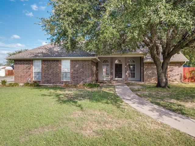 House for sale in Sanger, Denton County