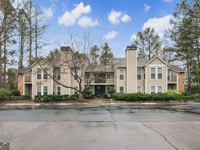 Condo for sale in Roswell, Georgia