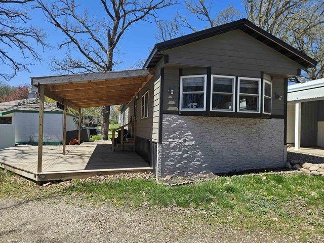 House for sale in Okoboji, Iowa
