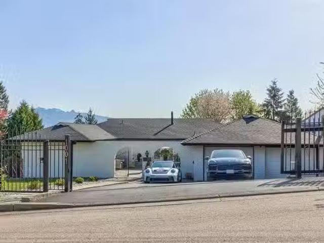 House for sale in Coquitlam, British Columbia