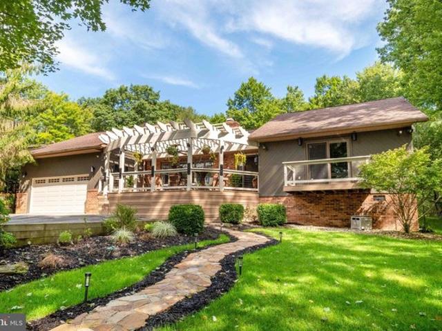 House for sale in Garrett, Maryland