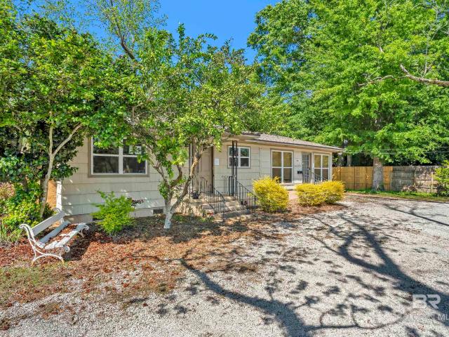 Commercial for sale in Daphne, Alabama