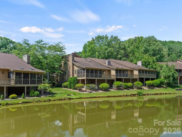 Condo for sale in Hendersonville, North Carolina