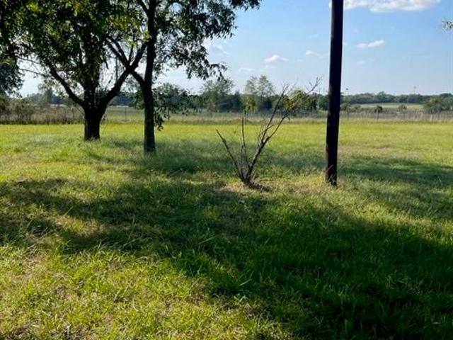 House for sale in Fairfield, Texas