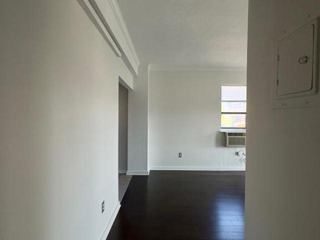 Condo for sale in Gibsonton, Maryland
