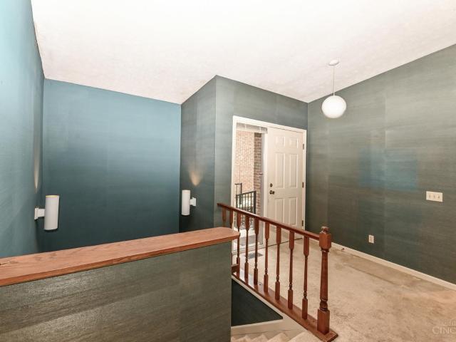 Condo for sale in Montgomery, Hamilton County