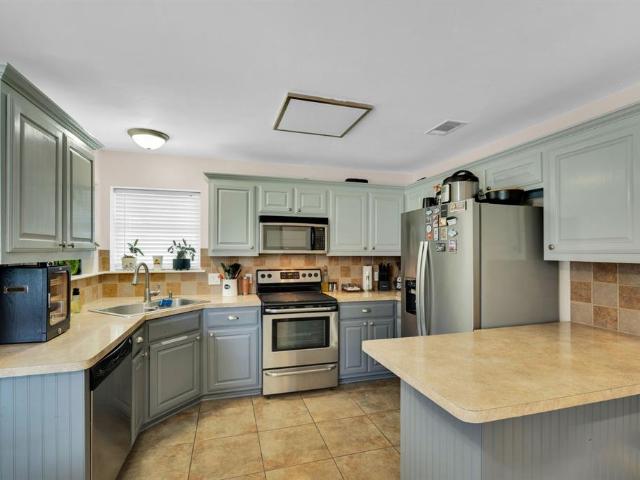 House for sale in Ellis, Texas