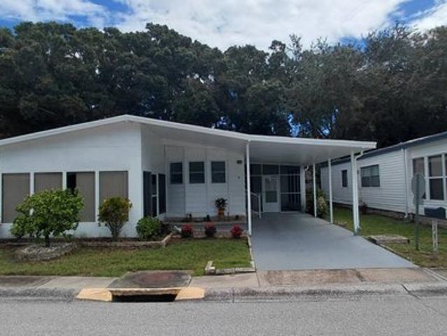 House for sale in Largo, Florida