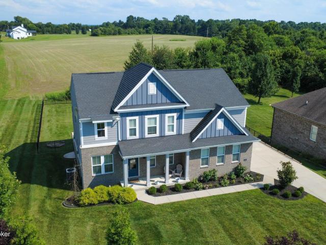 House for sale in La Grange, Kentucky