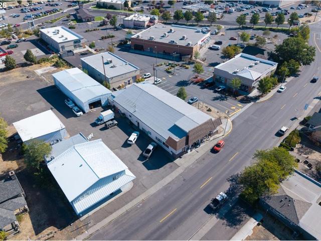Commercial for sale in Oregonia