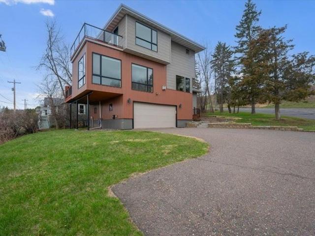 House for sale in Lincoln Park, Duluth