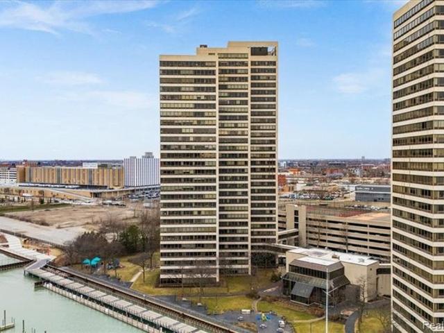 Condo for sale in Detroit, Michigan