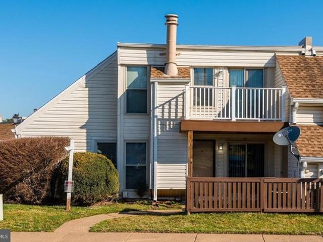 Condo for sale in Virginia