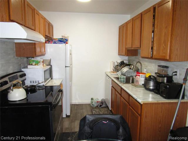 Condo for sale in Allen Park, Michigan