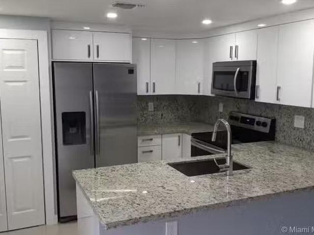 Condo for rent in Miami