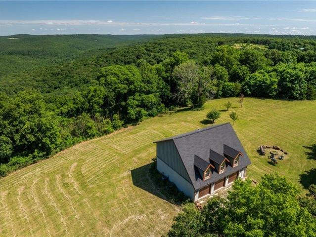 House for sale in Ark