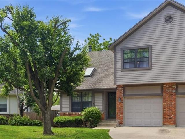 Townhouse for sale in Kansas