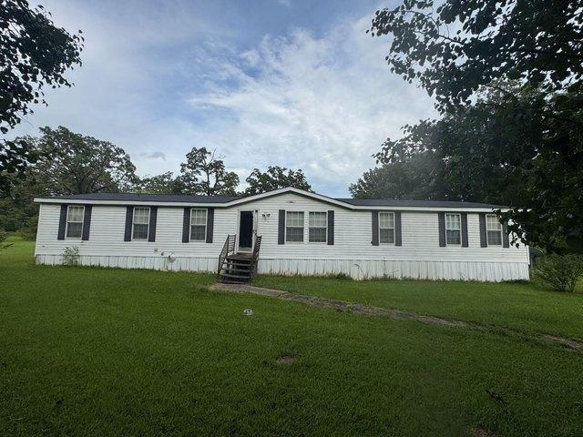 House for sale in Aberdeen, Mississippi