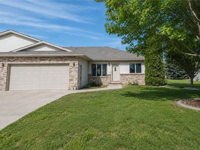 Townhouse for sale in Barnesville, Minnesota