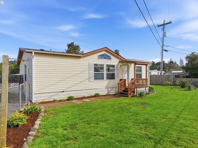 House for sale in Oregonia