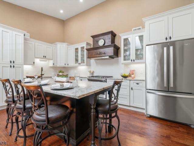 Condo for sale in Mahwah, New Jersey