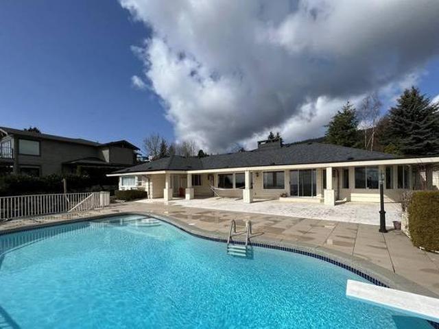House for sale in West Vancouver, British Columbia