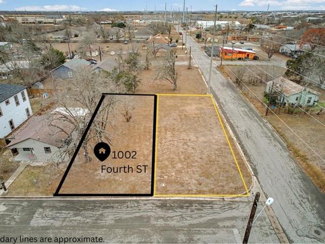 Land for sale in Lockhart, Texas