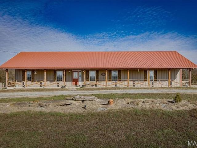 House for sale in Farmington, Missouri