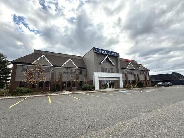 Commercial for rent in Thunder Bay, Ontario