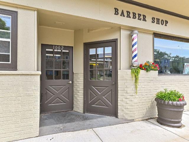 Commercial for sale in South Milwaukee, Wisconsin