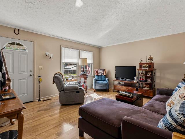 House for sale in Leitchfield, Grayson County