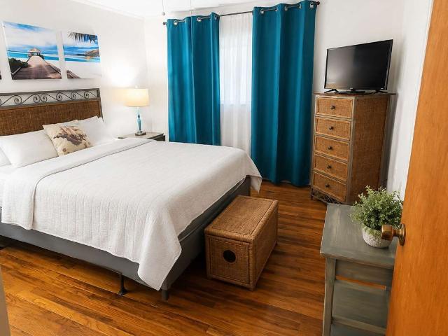 House for sale in Jackson Heights, Albany