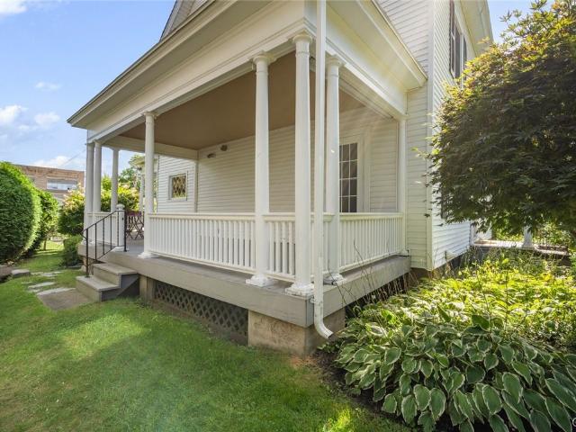 House for sale in Oneida, New York