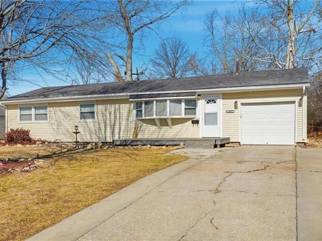 House for sale in Gladstone, Missouri