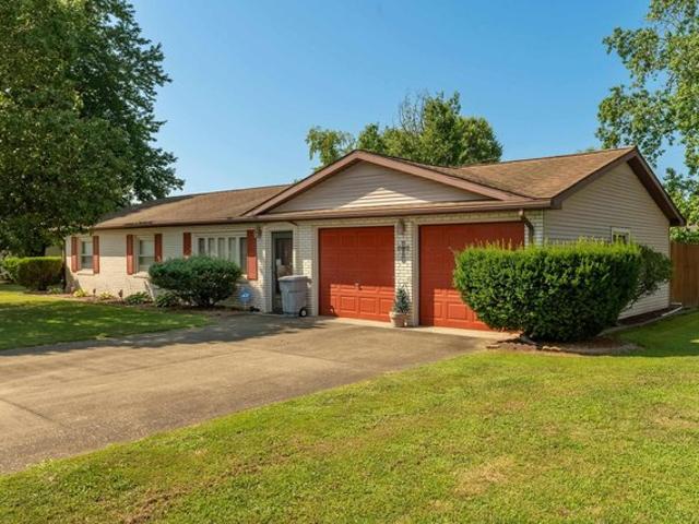 House for sale in Marion, Illinois