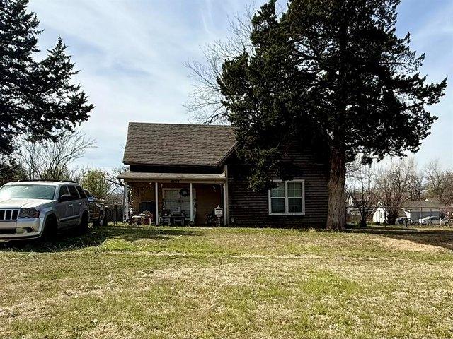 House for sale in Chickasha, Oklahoma