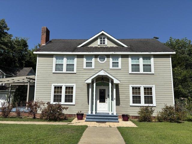 House for sale in Demopolis, Alabama