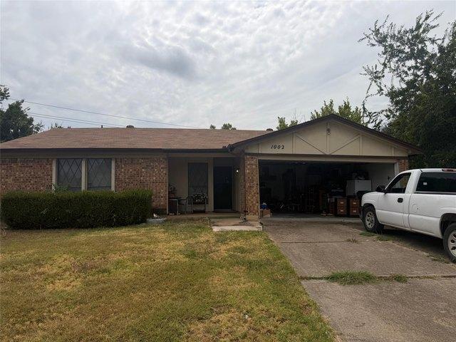 House for sale in Arlington, Texas