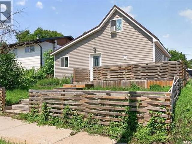 House for sale in Moose Jaw, Saskatchewan