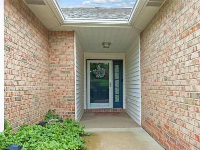 Condo for sale in Claridge, Pennsylvania