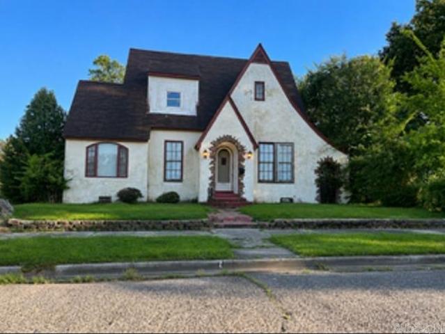 House for sale in Ark