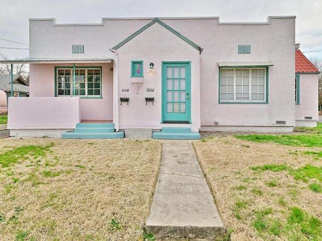 Duplex for sale in Medford