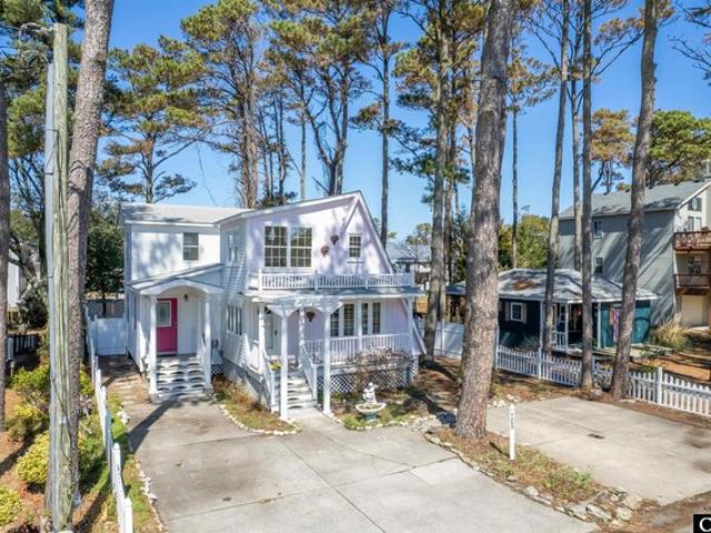 House for sale in Kill Devil Hills, North Carolina