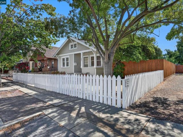 House for sale in Martinez, Contra Costa County