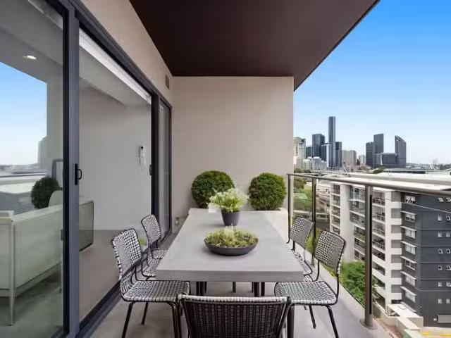 House for rent in Brisbane Adelaide Street, Queensland