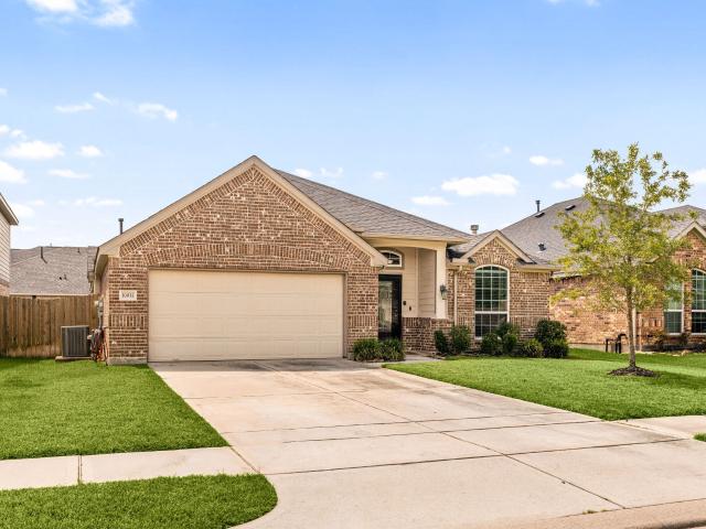 House for sale in Magnolia, Texas