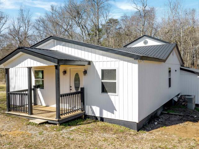 House for sale in Valley Head, Alabama