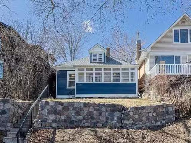 House for sale in Wedgewood, Alberta