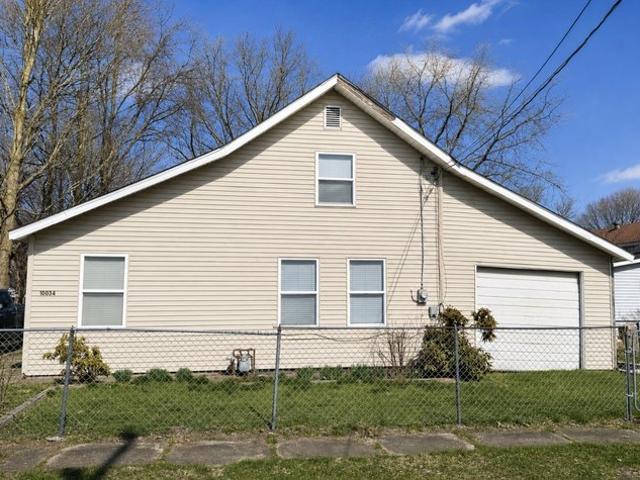 House for sale in Lake City, Pennsylvania