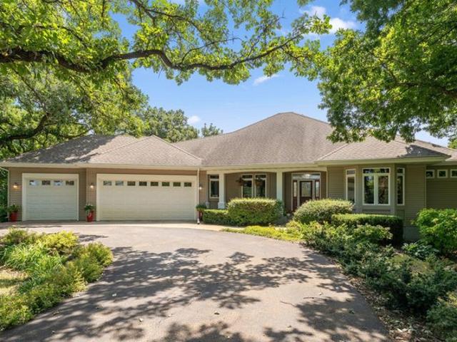House for sale in Lakeville, Minnesota